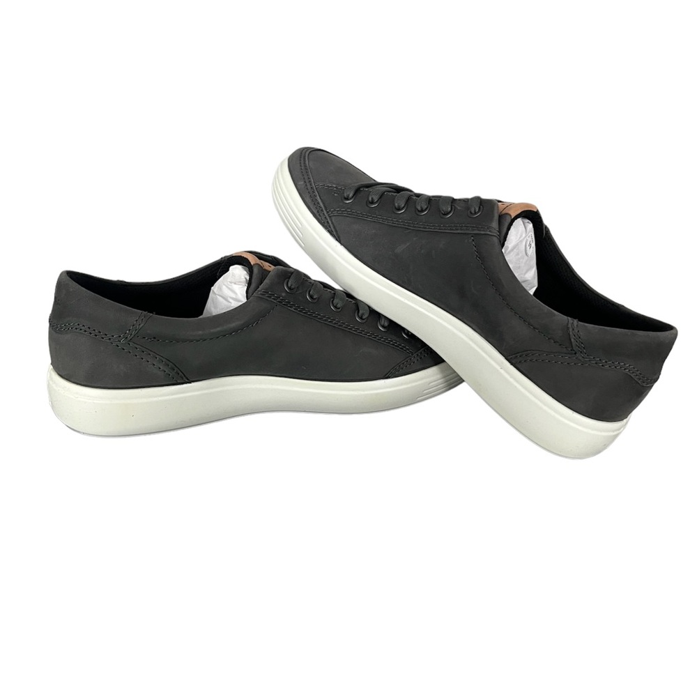 Men’s Ecco shoes size 10-10.5
